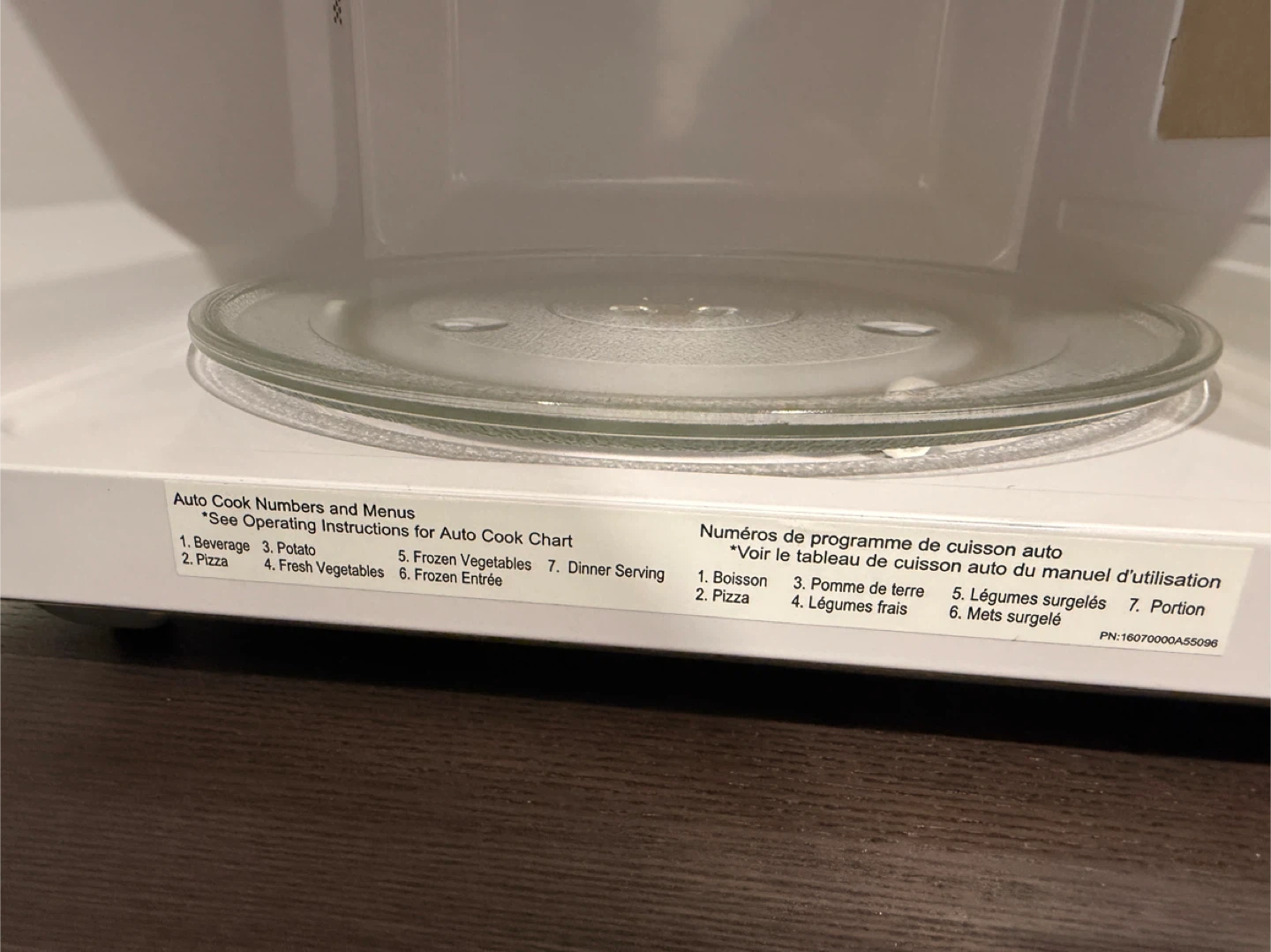 Panasonic Microwave Oven - photo 2