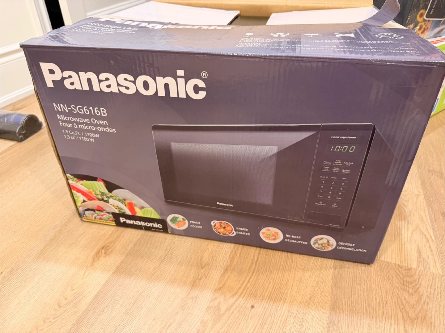 Panasonic Microwave Oven - photo 4