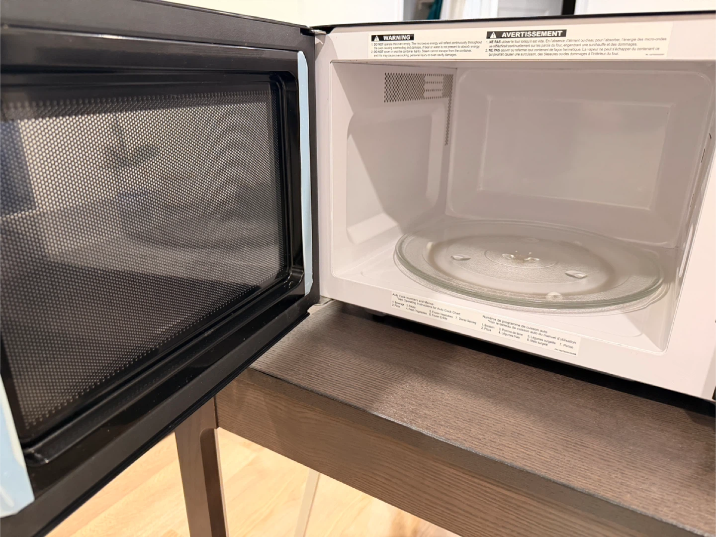 Panasonic Microwave Oven - photo 5