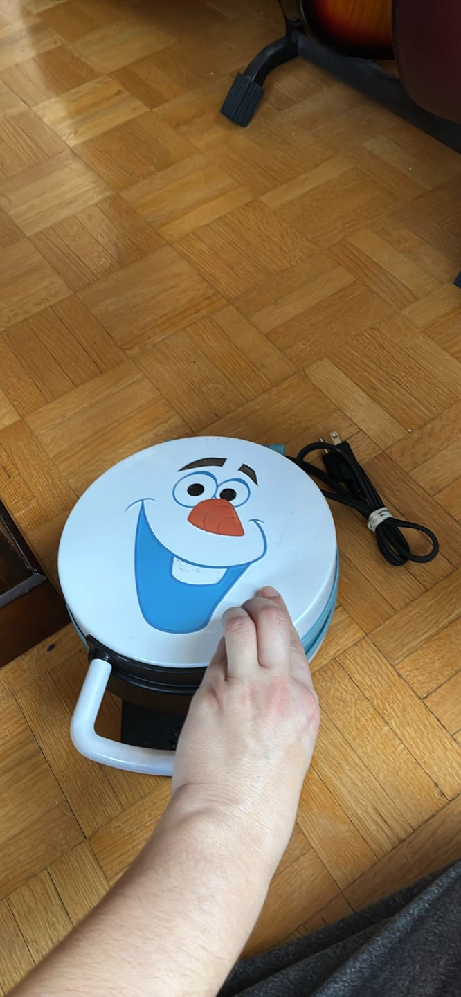 Olaf Waffle Maker