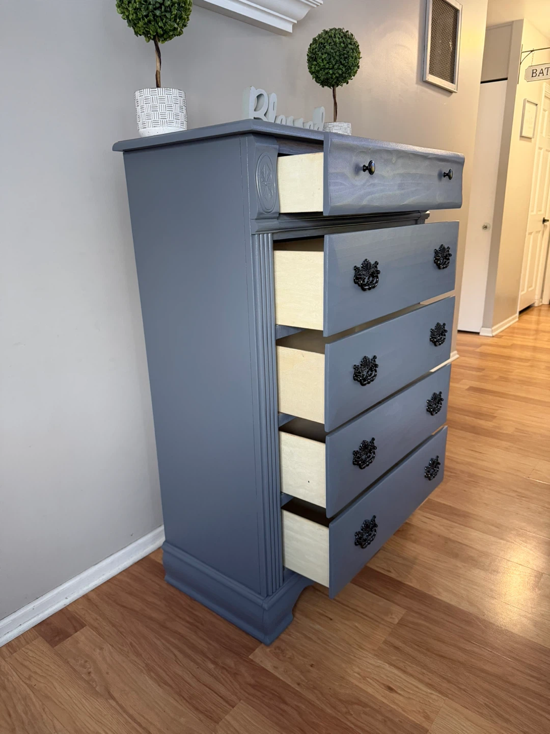 ✨🩶Beautiful solid pine oak dresser🩶✨ - photo 3