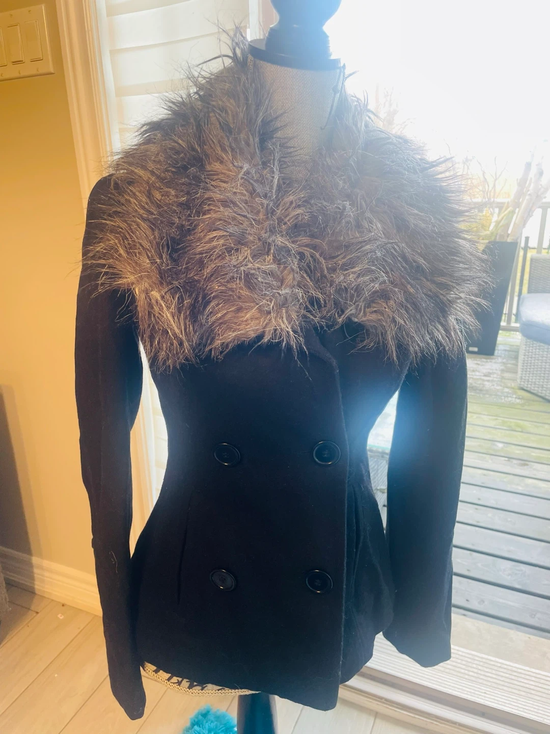 Bebe Women's Black Faux Fur Collar Jacket - XS