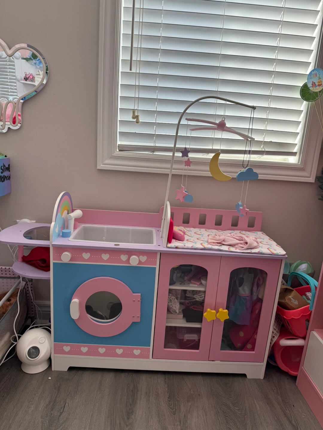 Baby bath, changing station and feeding chair - photo 2