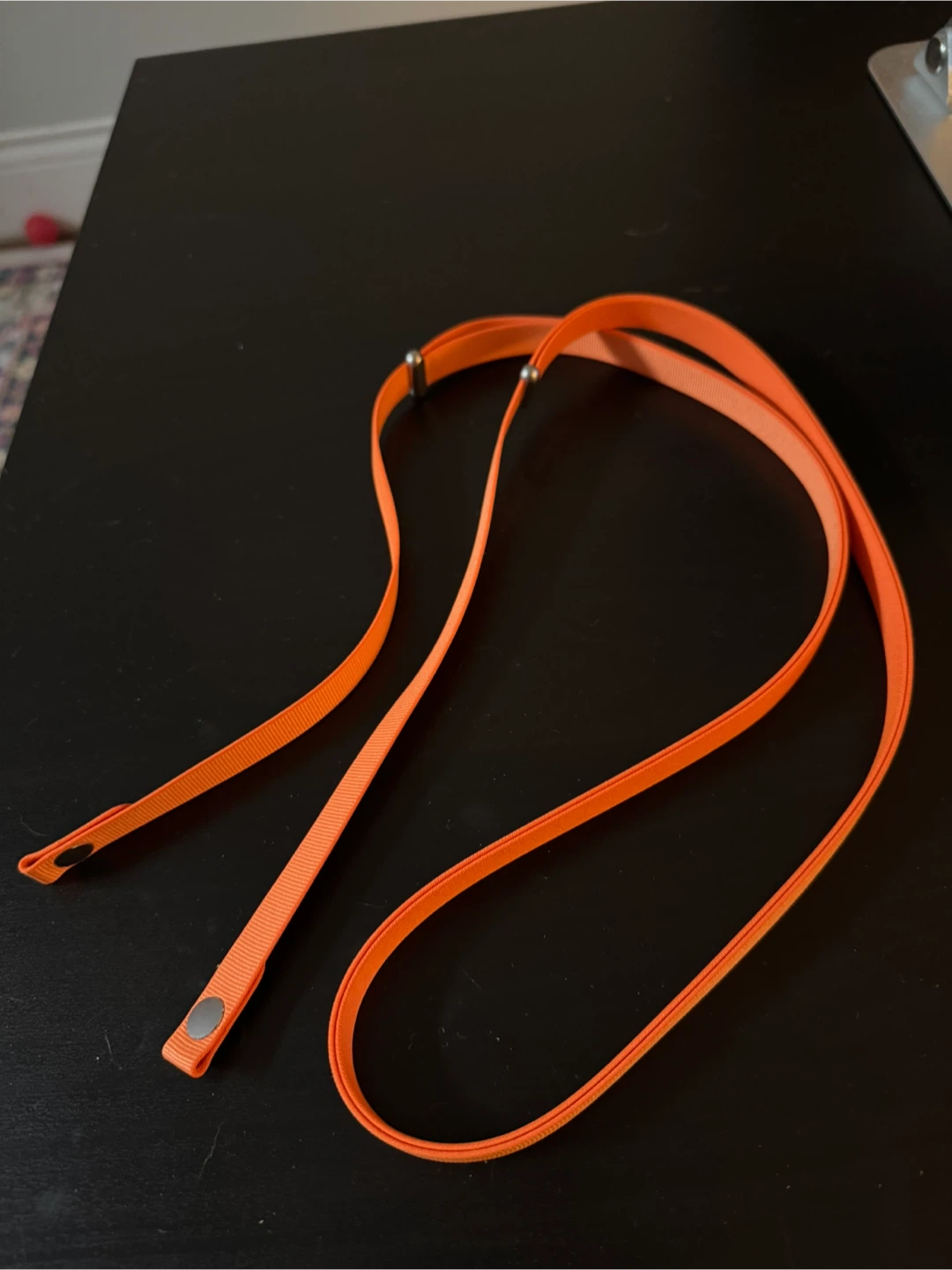 Apple Crossbody strap - read carefully