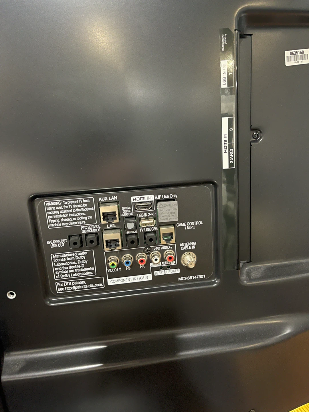 49” LG Smart TV - photo 2
