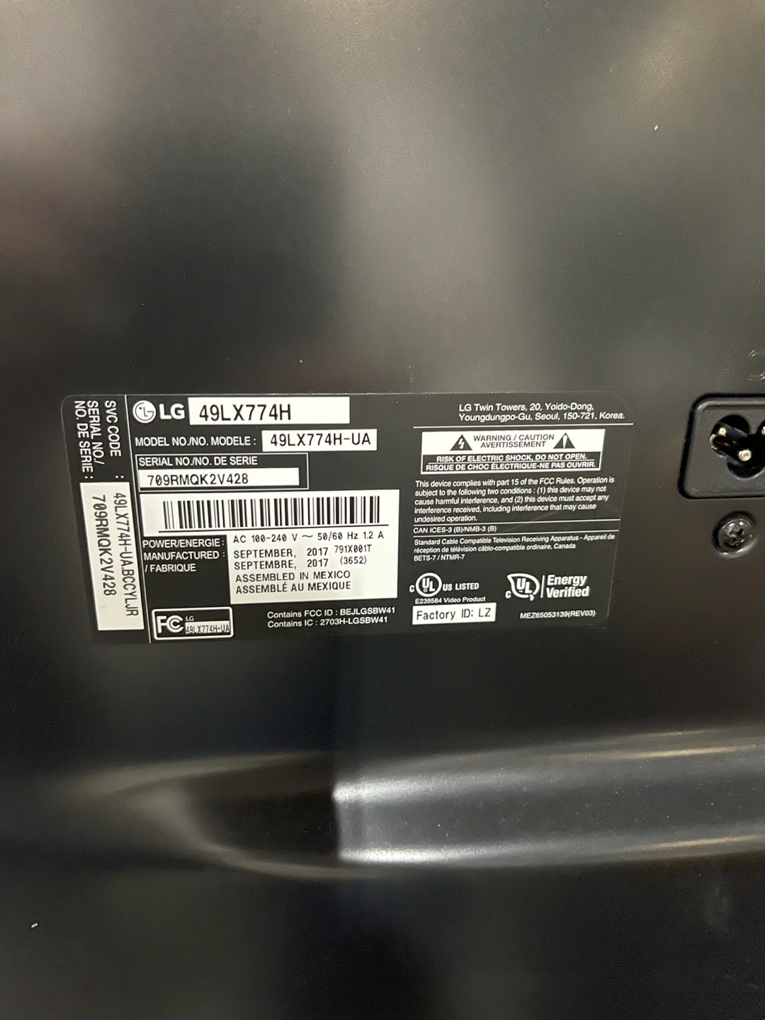 49” LG Smart TV - photo 3
