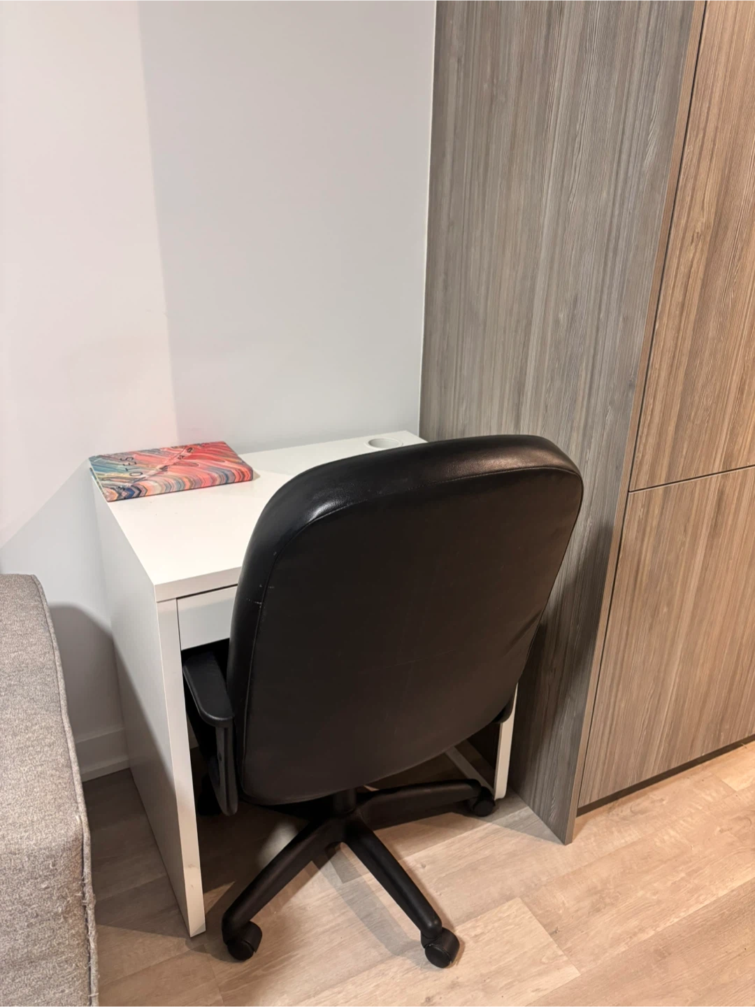 White Compact Desk with Drawer