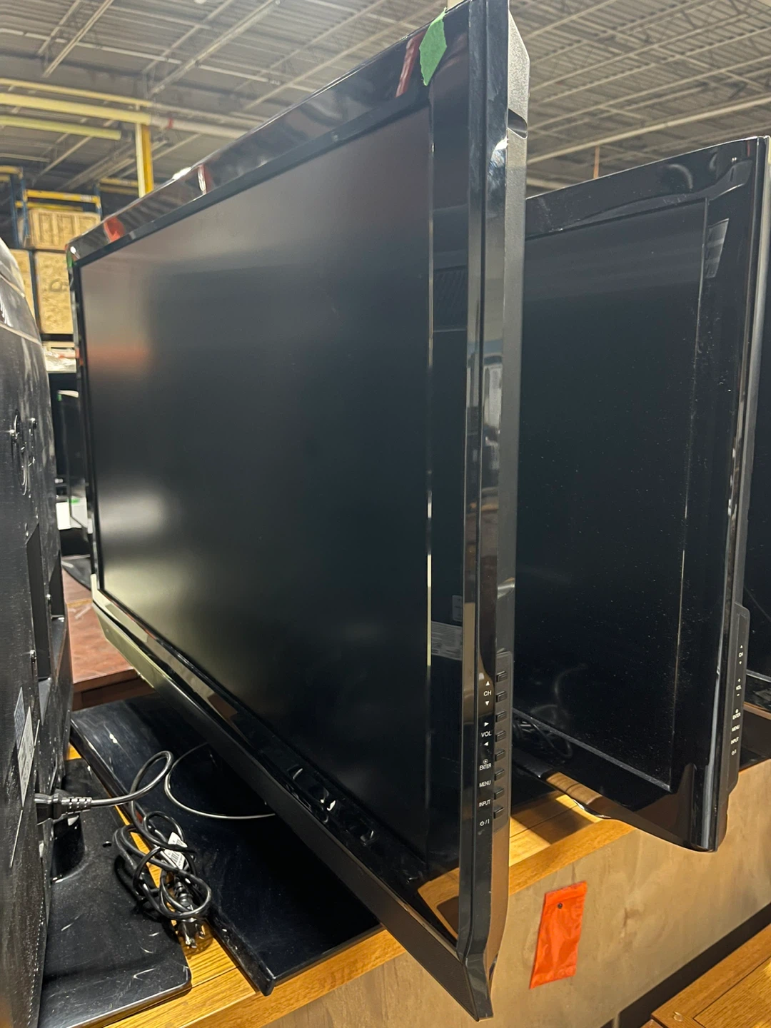 42” LG TV