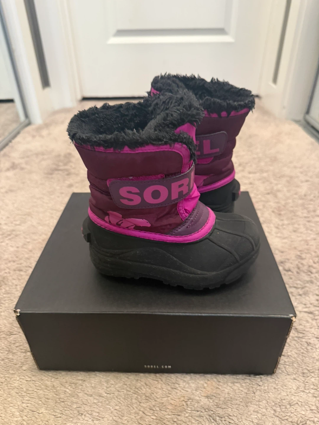 Sorel Kids Winter Boots Size 10 - photo 3