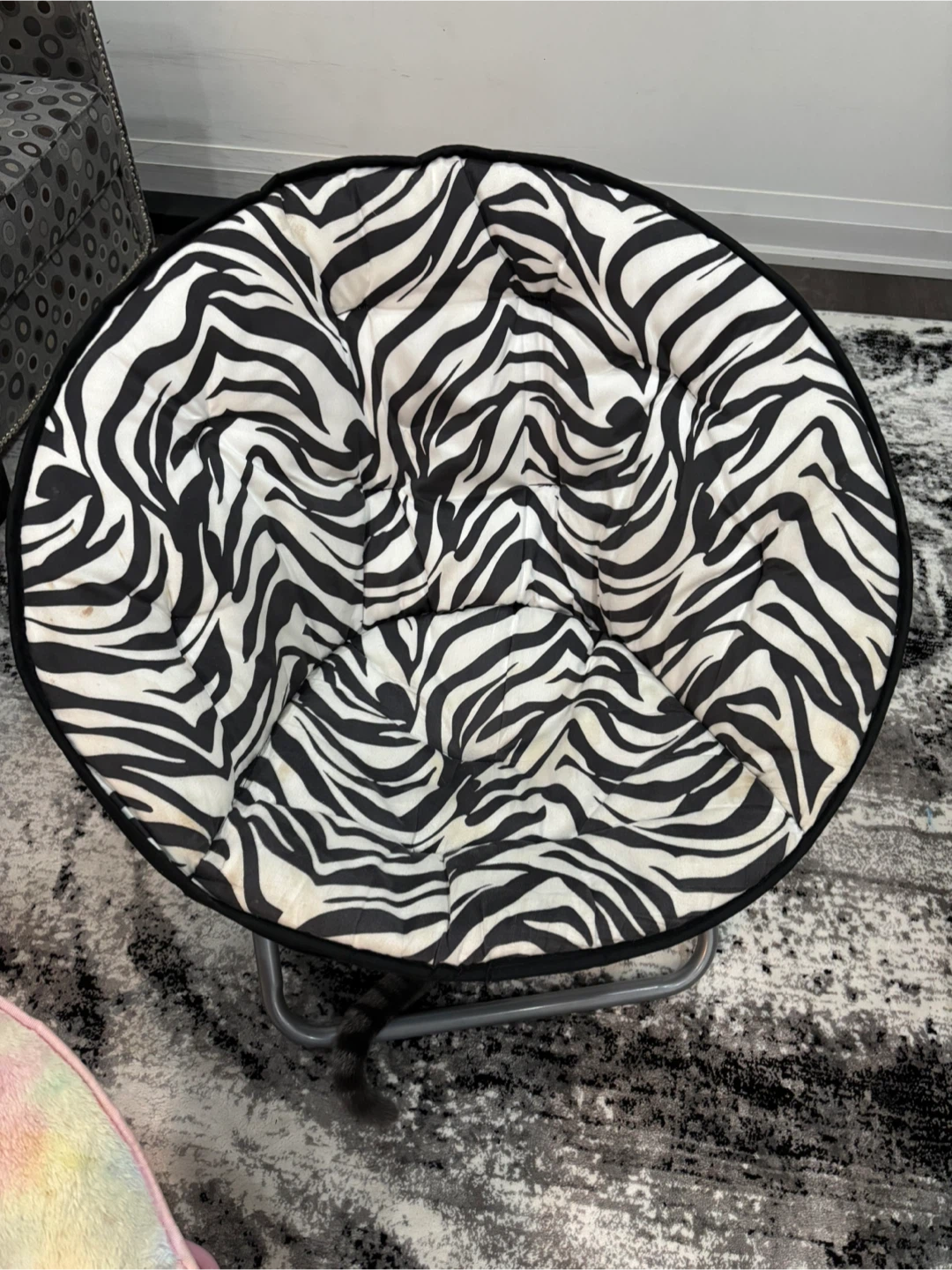 2 Round Saucer Chairs