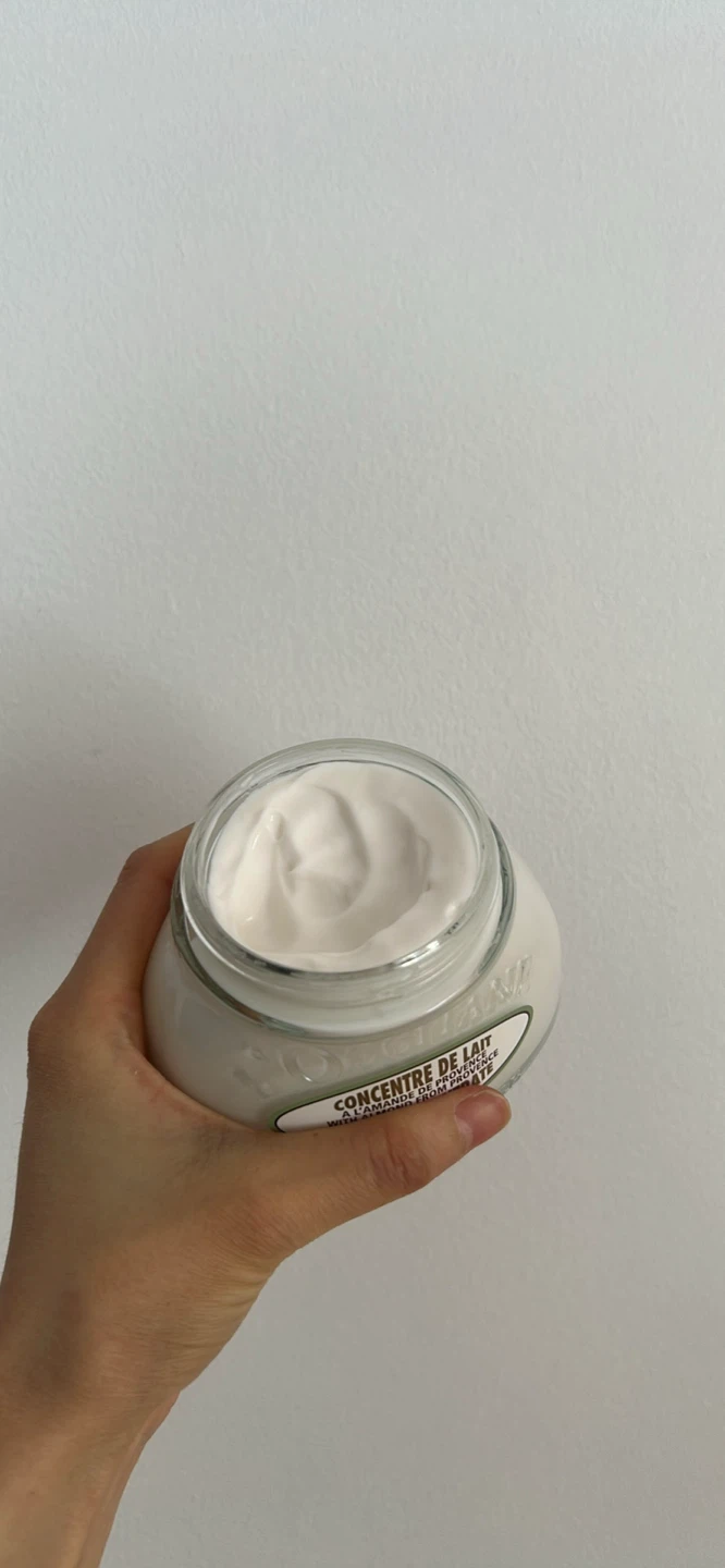 L'Occitane Almond Milk Concentrate 200ml - photo 3
