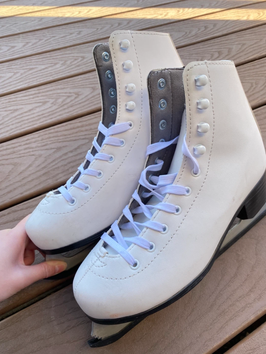 Vic Dream Ice skates -Women US 9