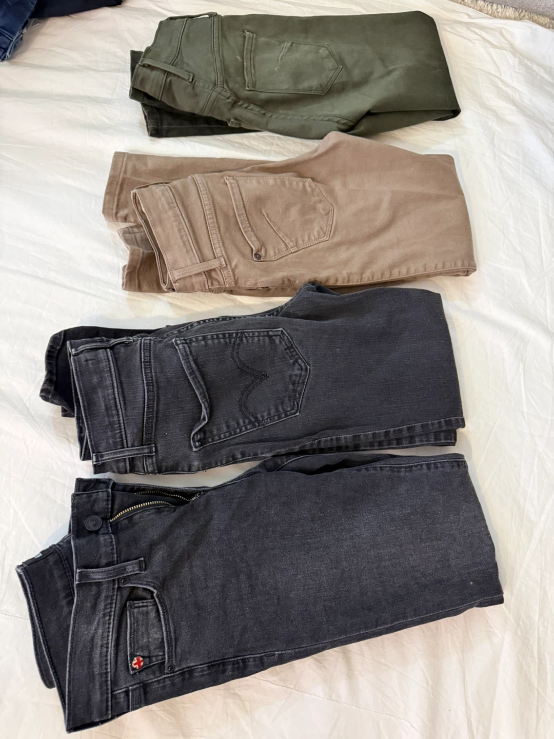 Bundle of 4 Pairs of Jeans