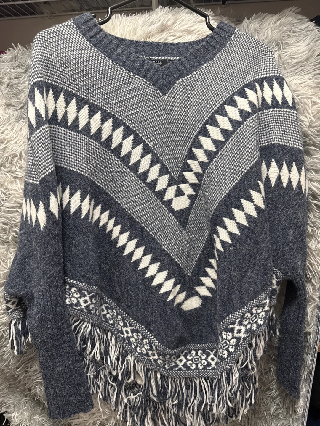 Women's Geometric Pattern Poncho - photo 3