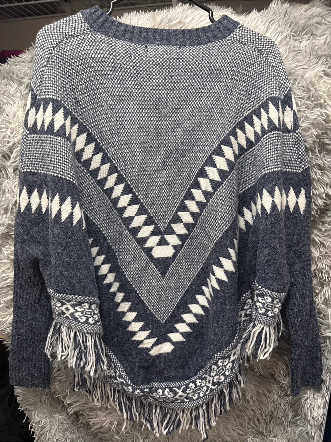Women's Geometric Pattern Poncho - photo 2