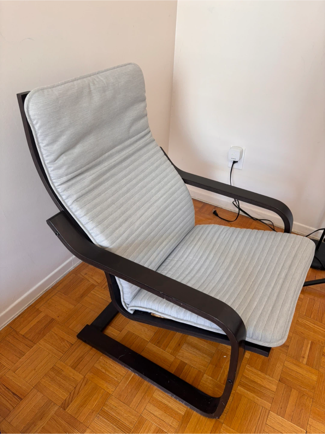 IKEA Poäng Chair - photo 3