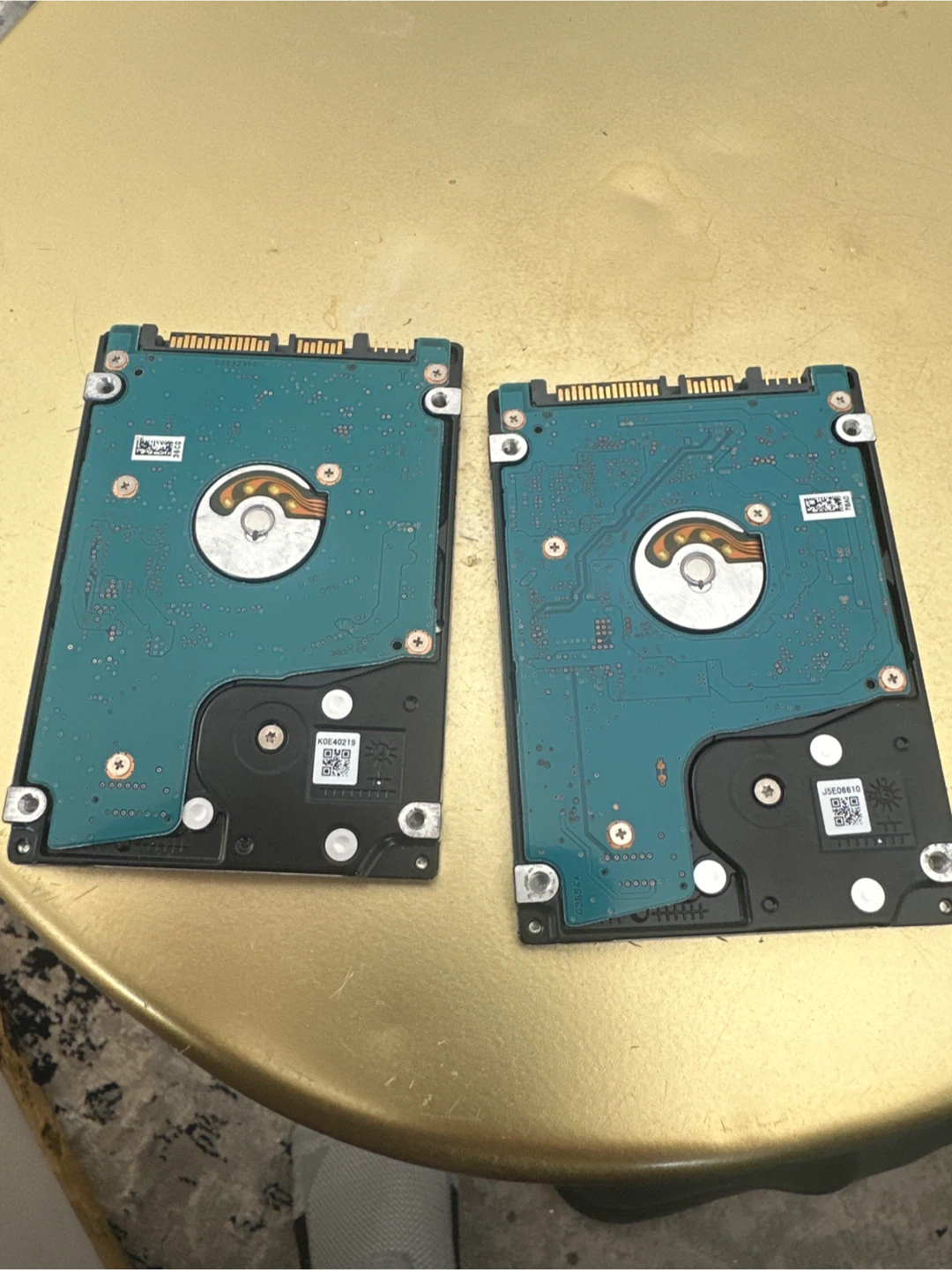 2x Toshiba 500GB 2.5" SATA Hard Drives - photo 2