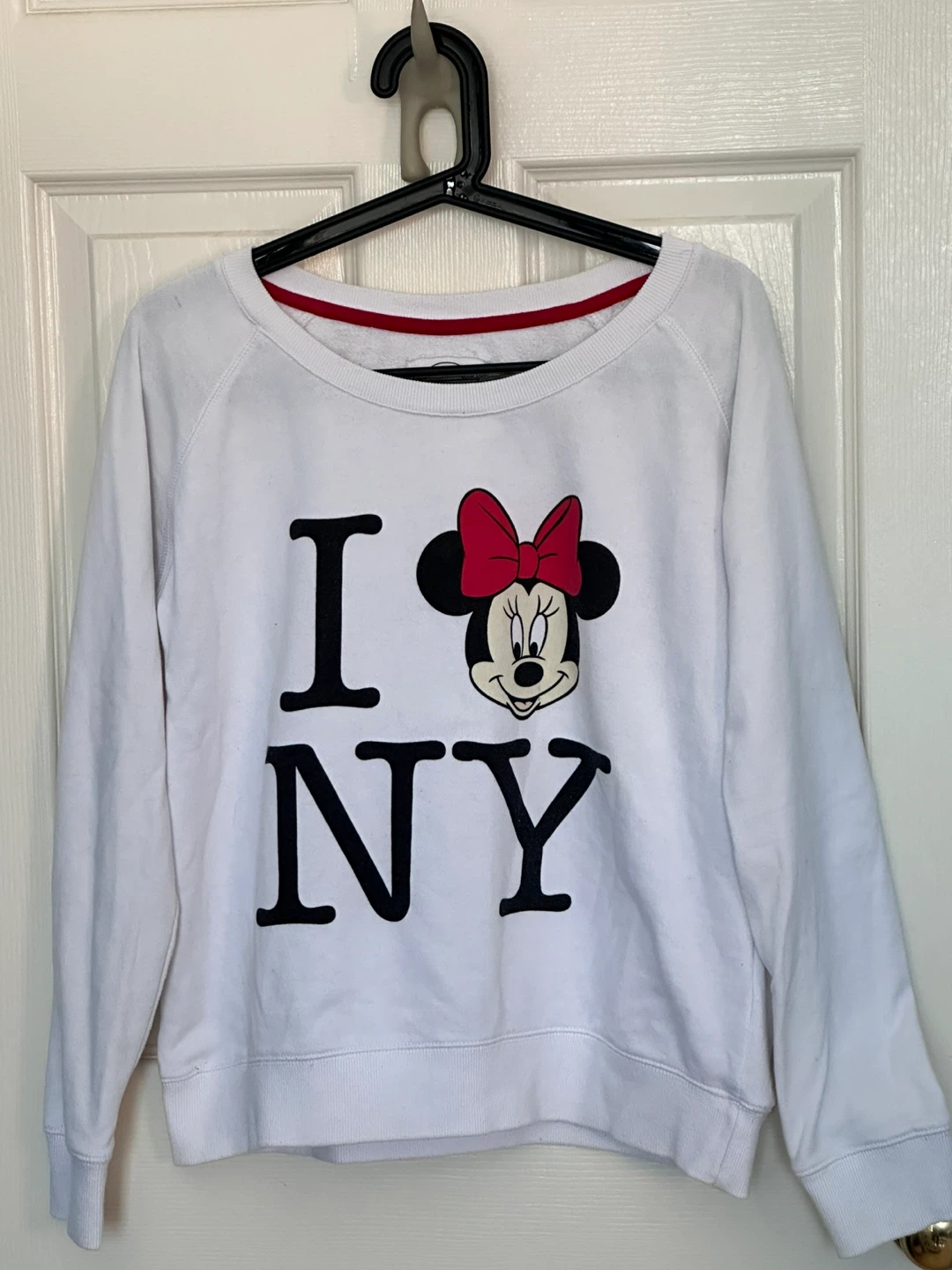 Cotton On White Minnie Mouse "I Love NY" Sweatshirt
