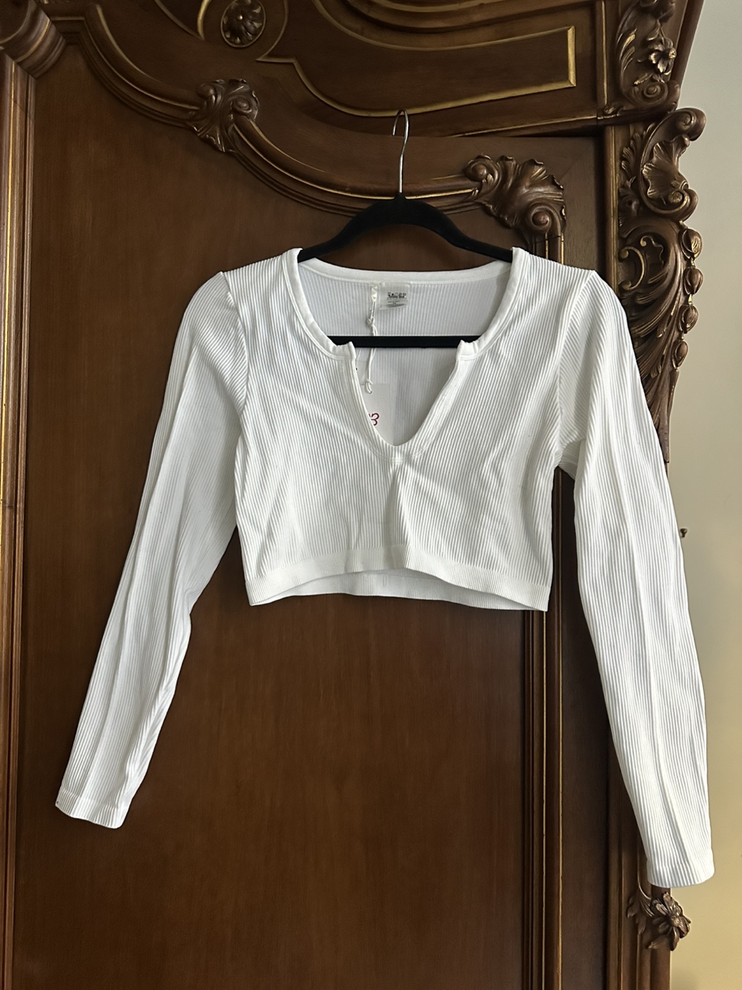 Aritzia Sunday Best White Ribbed Sinch Seamless Crop Top Medium