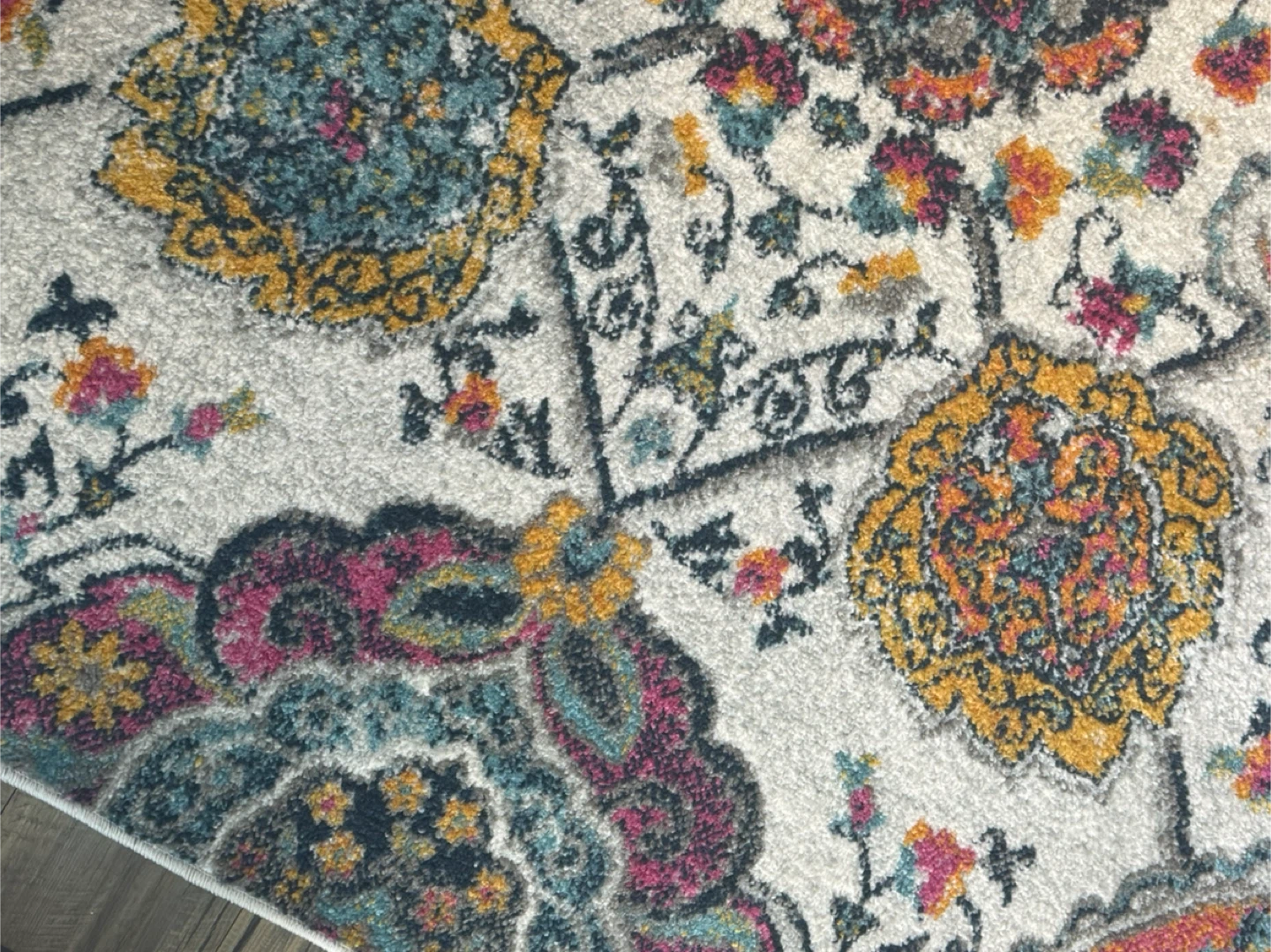 Bohemian Floral Area Rug - photo 3