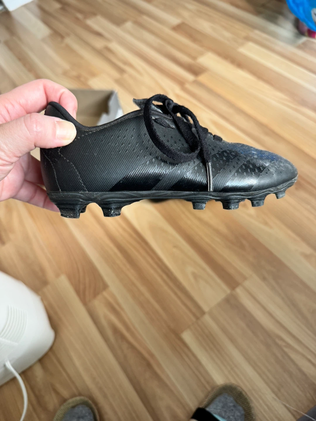 Soccer shoes for kids - photo 4