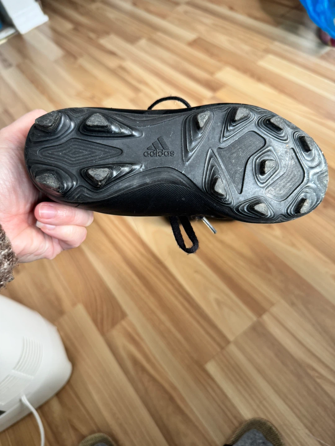Soccer shoes for kids - photo 3