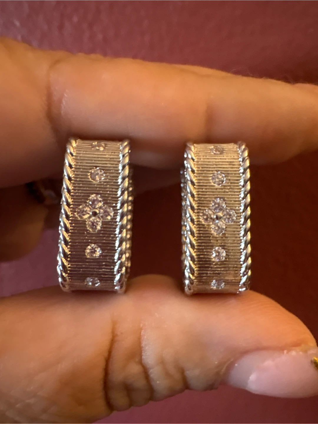 New 925 Sterling Silve Hoop Earrings with CZ