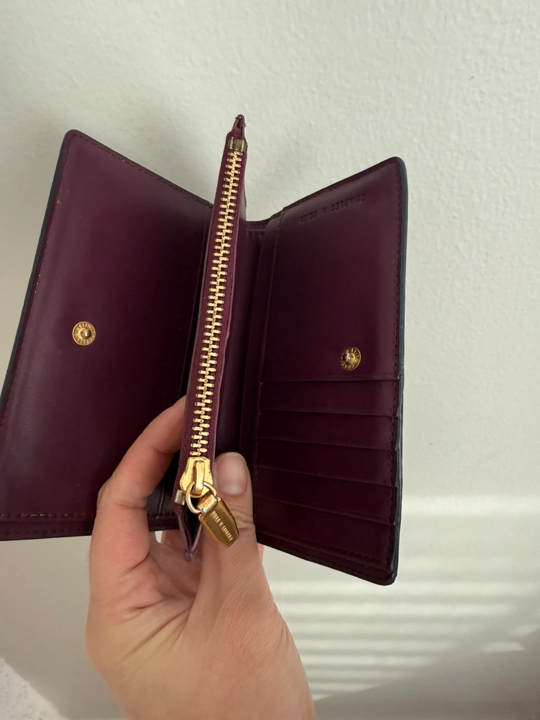 Charles & Keith Black Textured Compact Wallet - photo 3