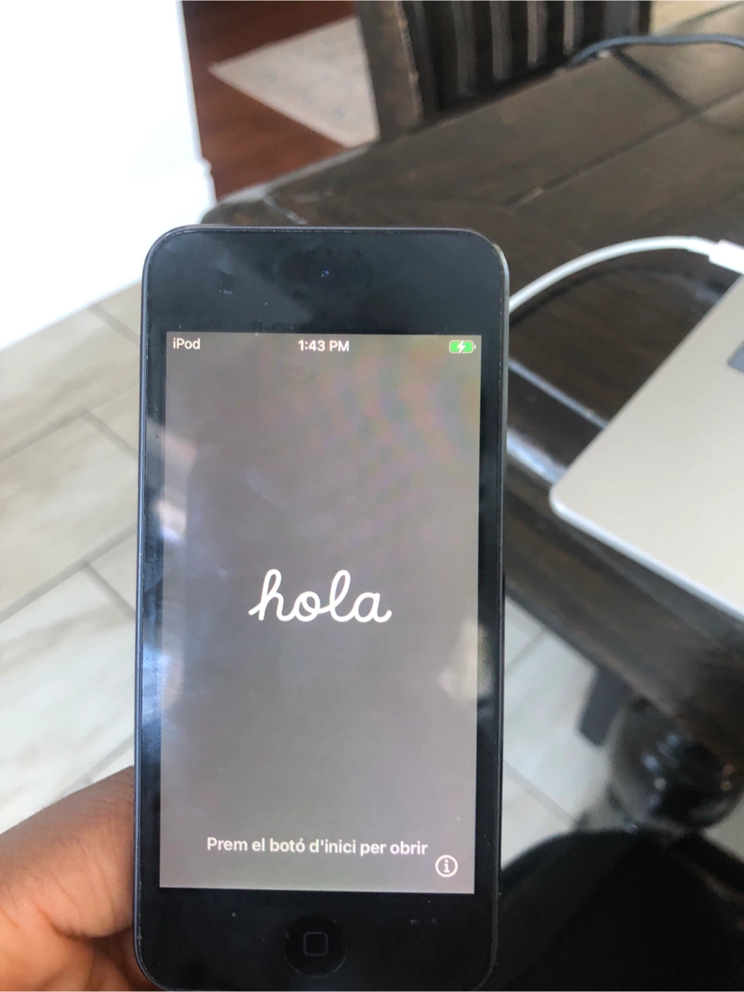 Apple iPod Touch - 7th Generation - photo 3