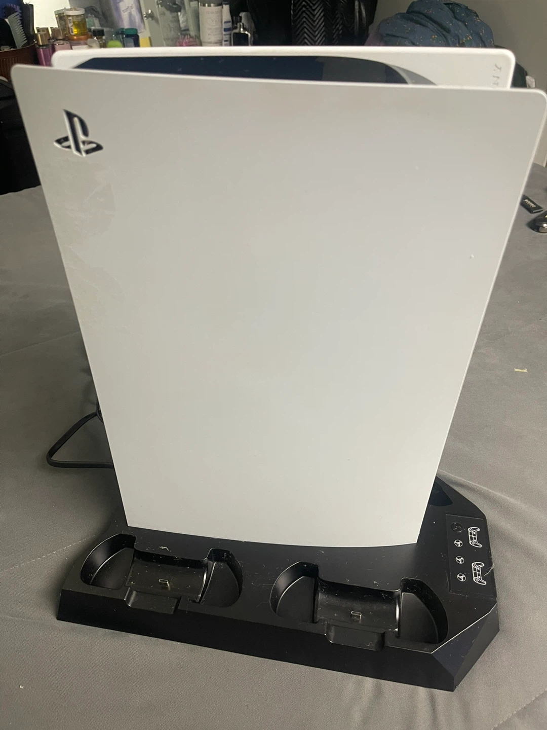 PlayStation 5 Console Charging Dock - photo 3