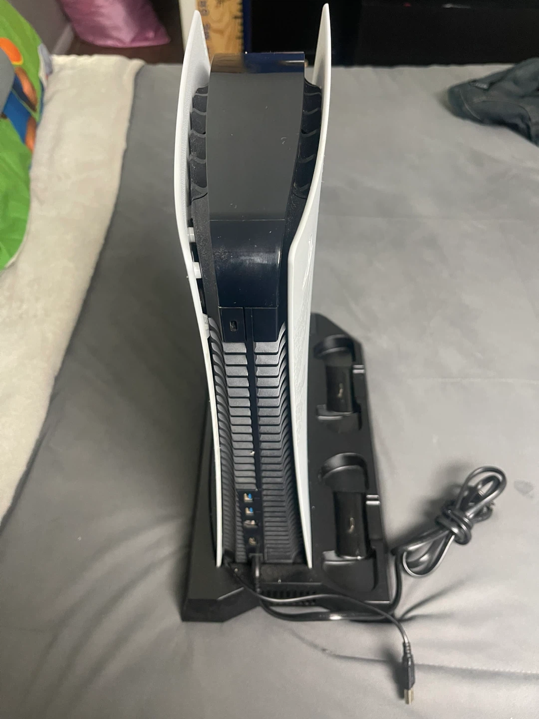 PlayStation 5 Console Charging Dock - photo 2