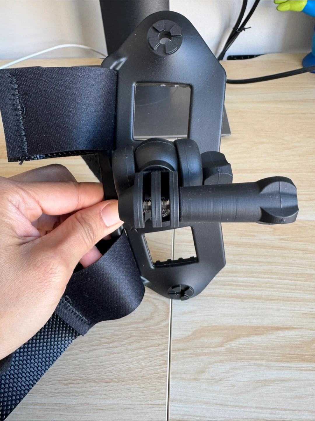Stuntman Backpack Shoulder Strap Mount for Action Cameras - photo 2