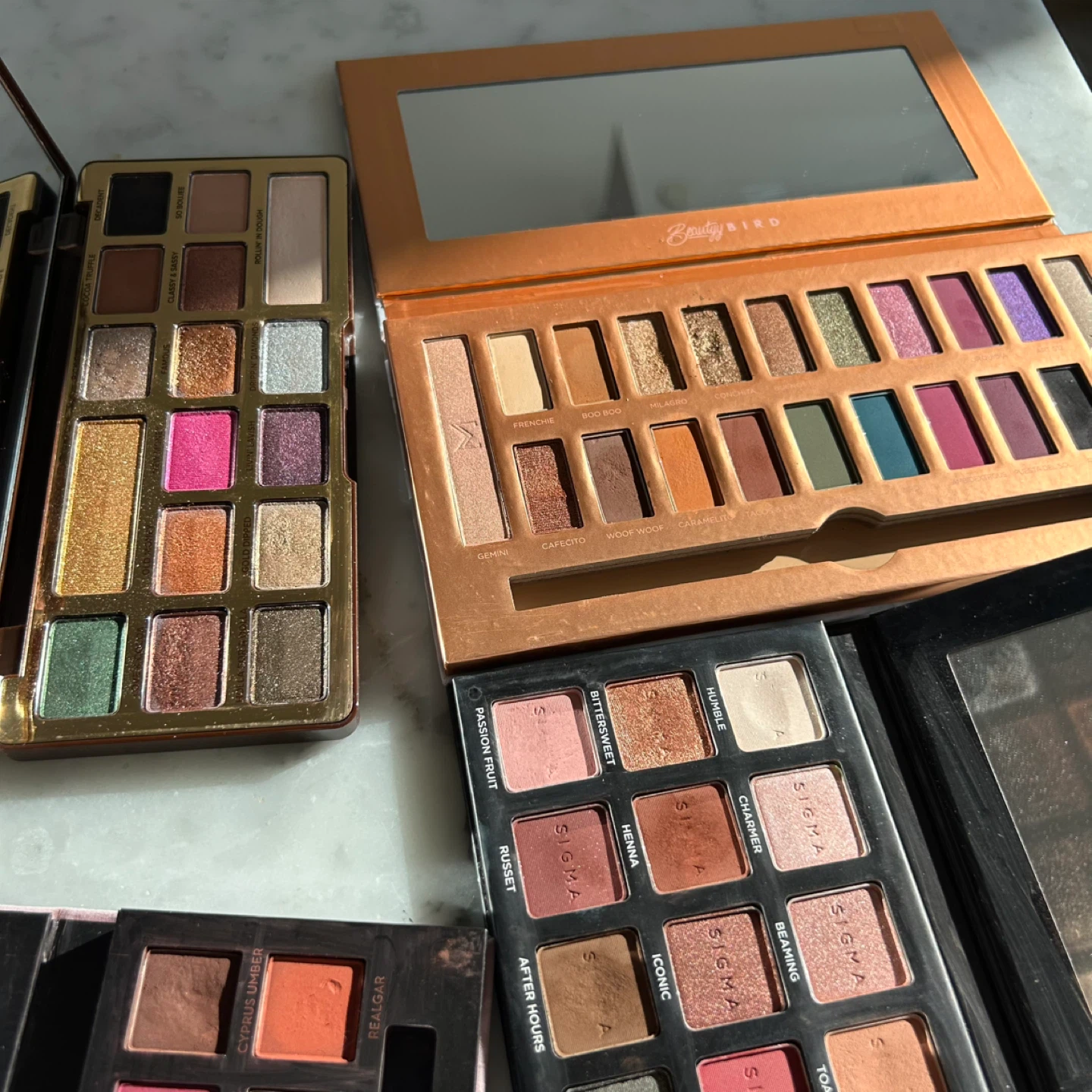 Moving Sale 6 Eyeshadow Palette - photo 2