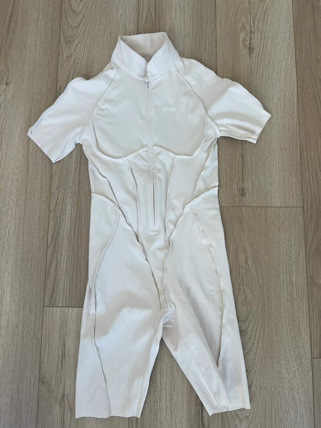 NEW - BetterMe Bodysuit with Heart Cutout - photo 2