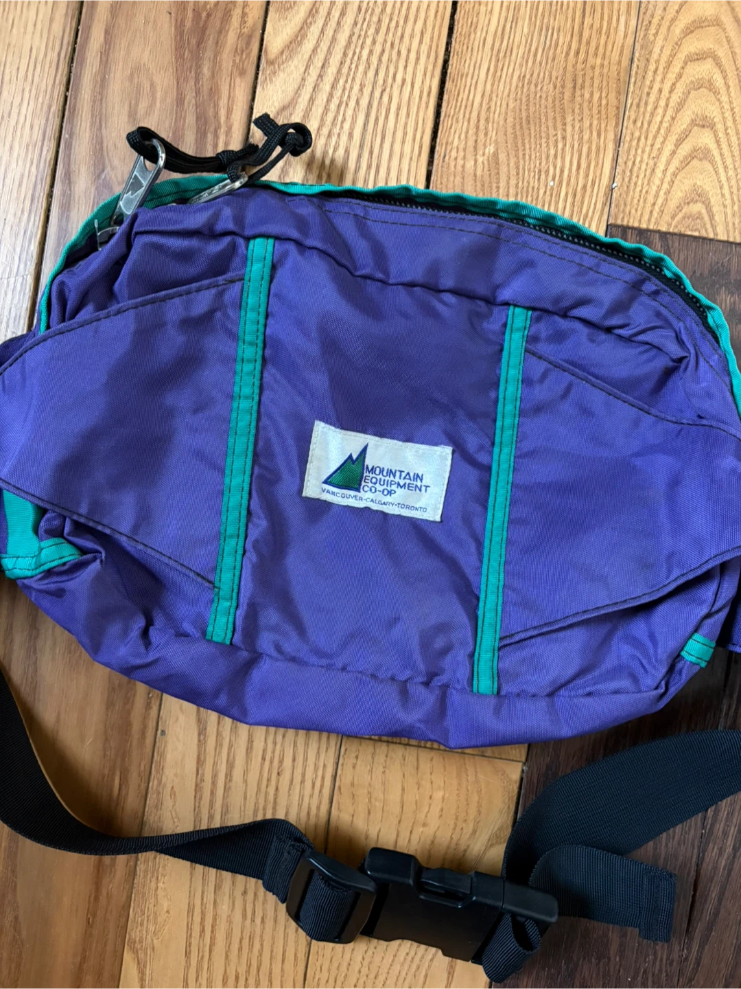 Vintage Mountain Equipment Co-op MEC fanny pack crossbody bag - photo 5