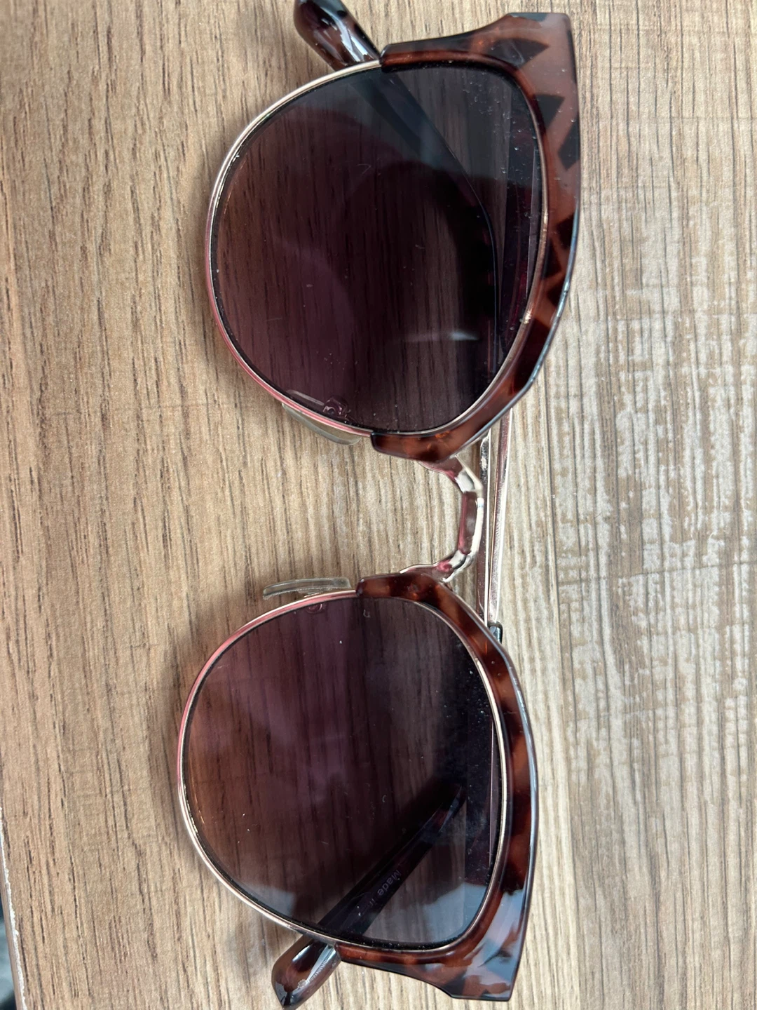 Tortoiseshell Round Sunglasses