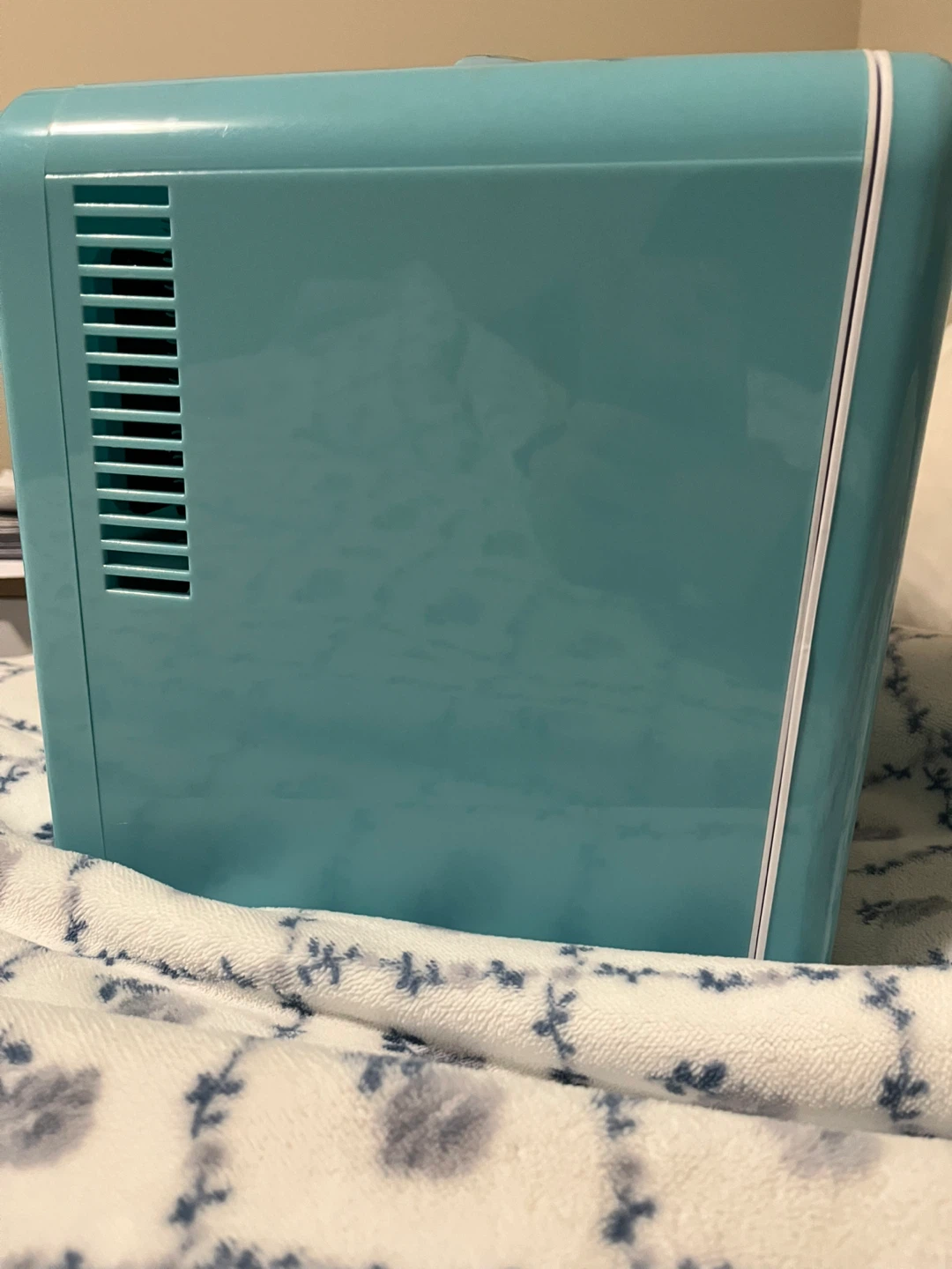 ICEMAN Mini Fridge - photo 3