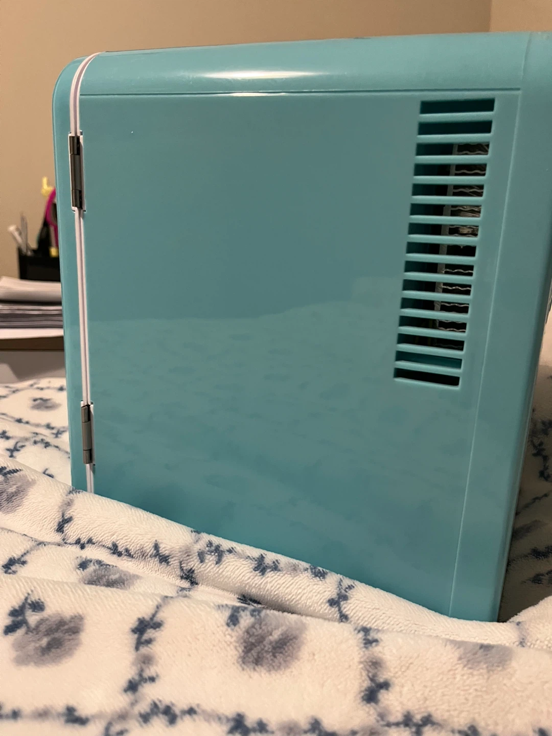 ICEMAN Mini Fridge - photo 5