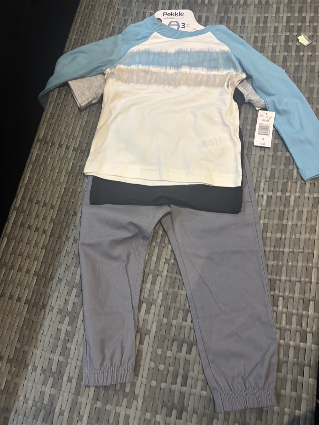 Pekkle Set of 2 Tops with Pants. 3t