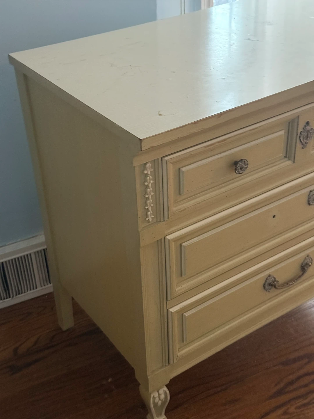 Vintage 3-Drawer Dresser with Ornate Hardware - photo 2