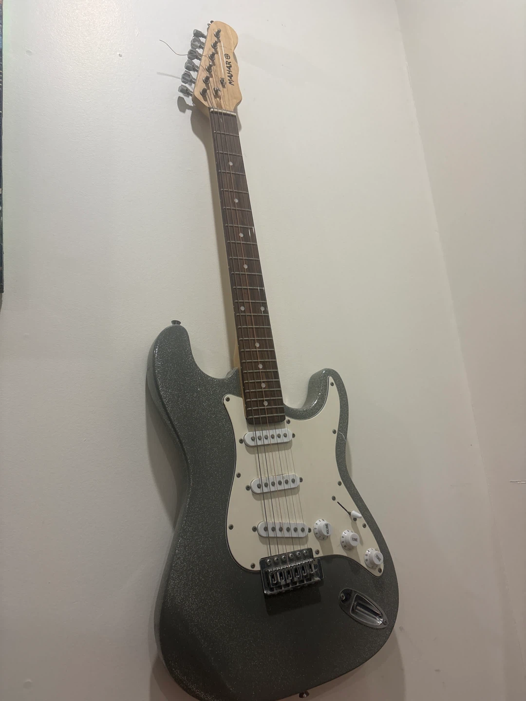 Mahar Electric Guitar - Silver Sparkle