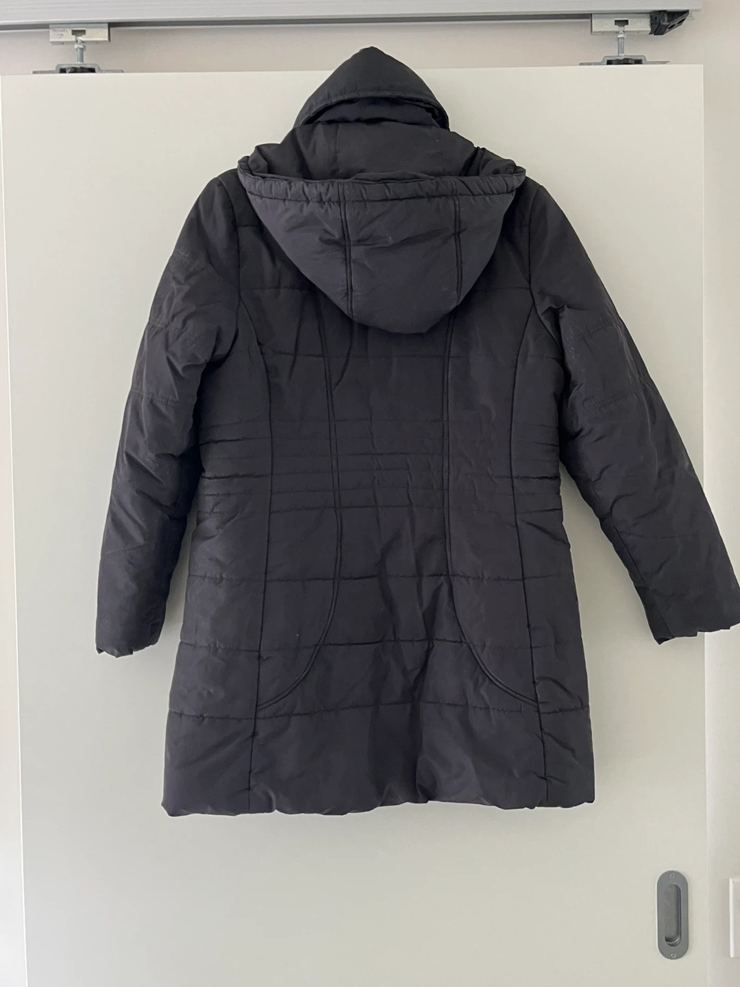 Dark Grey Puffer Coat with Hood. Size M - photo 2