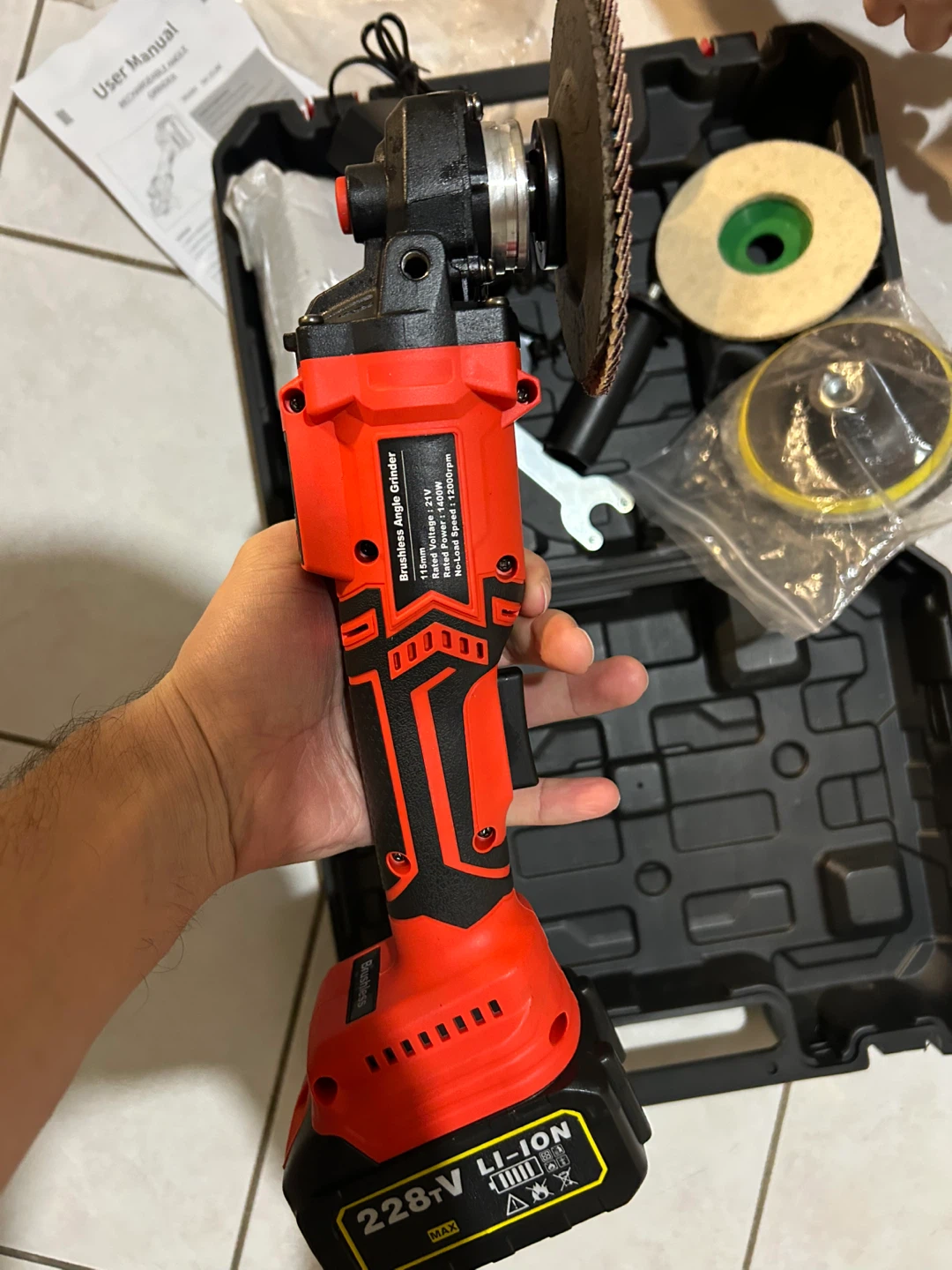 Cordless Brushless Angle Grinder - photo 4