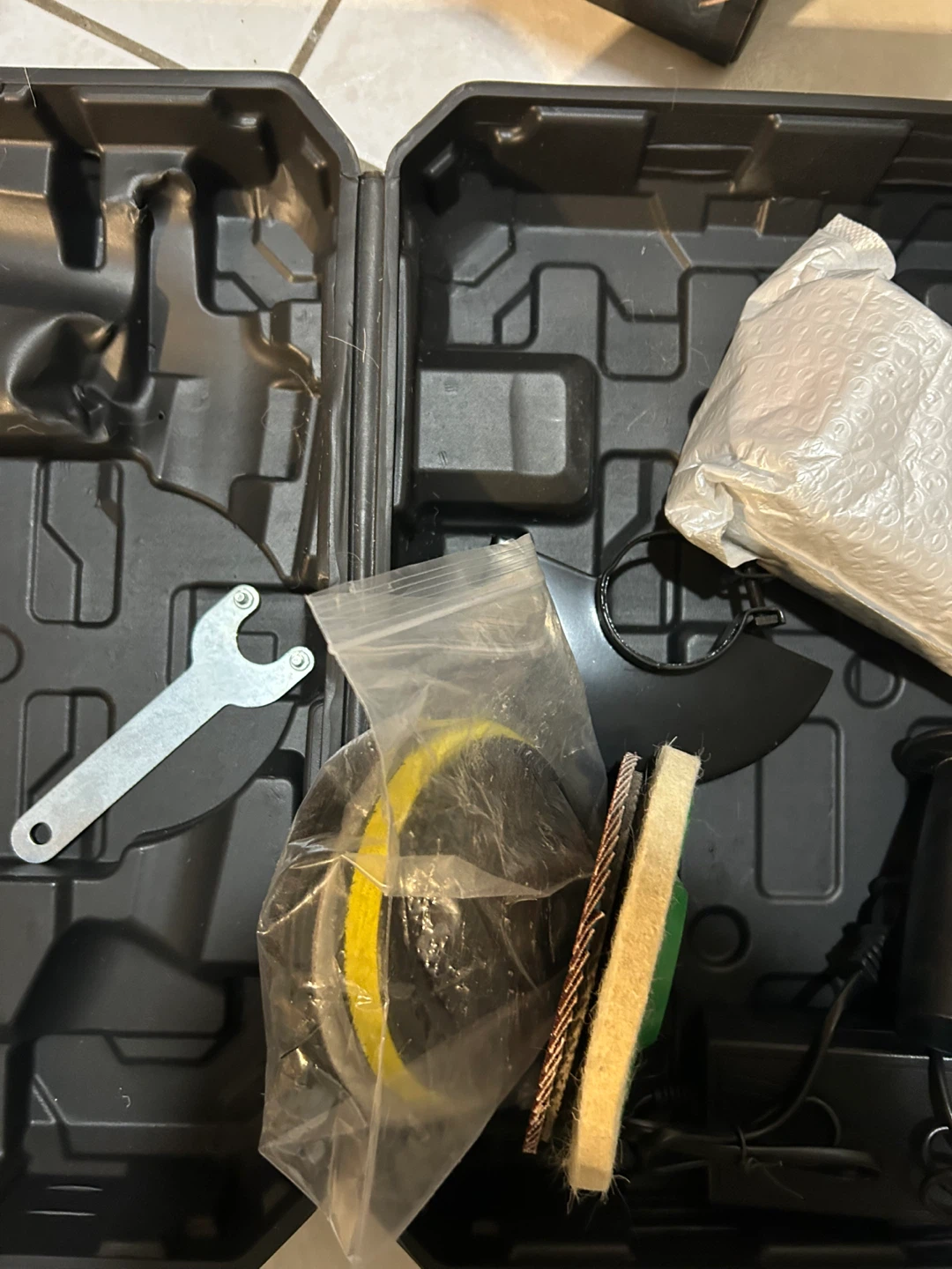 Cordless Brushless Angle Grinder - photo 5