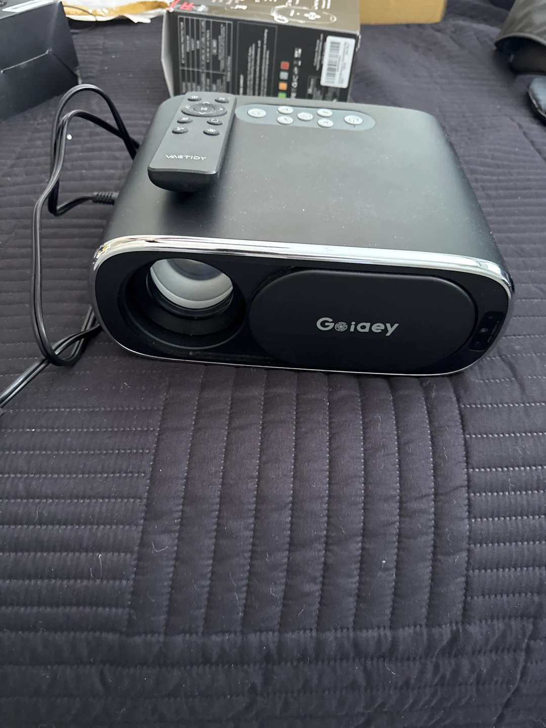 Golaey Mini Projector with Remote - photo 2