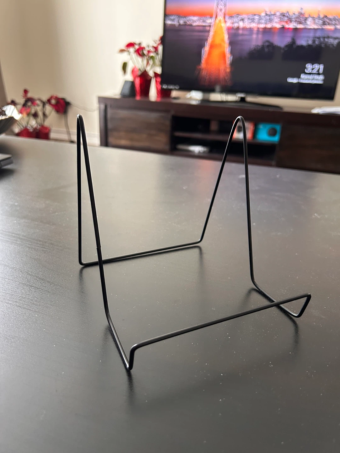 7 Black Metal Display Easel Stand