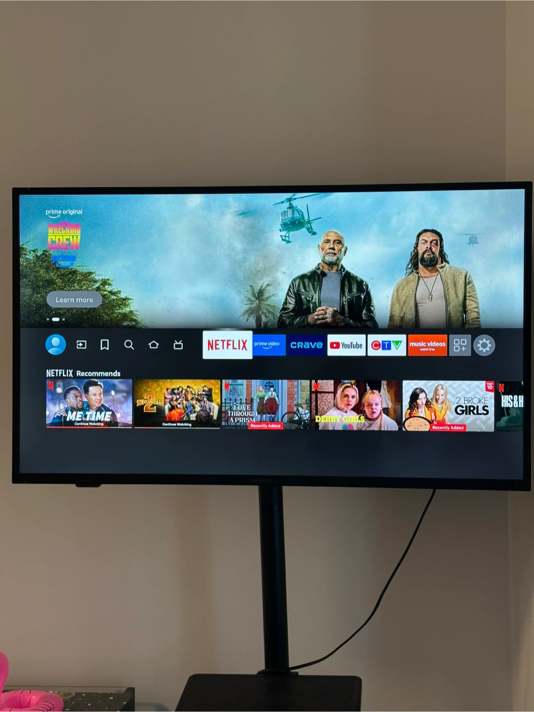 43” Insignia Fire TV – 4K Ultra HD (Stand Included) - photo 3