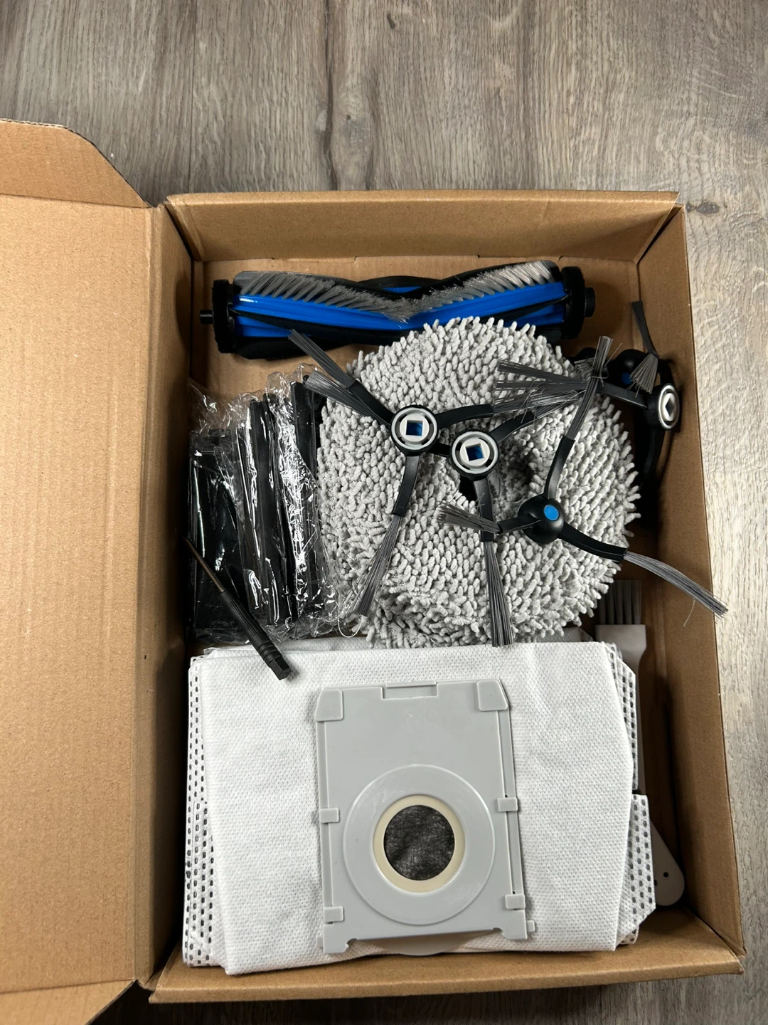 Robot Vacuum Accessories Kit - photo 2