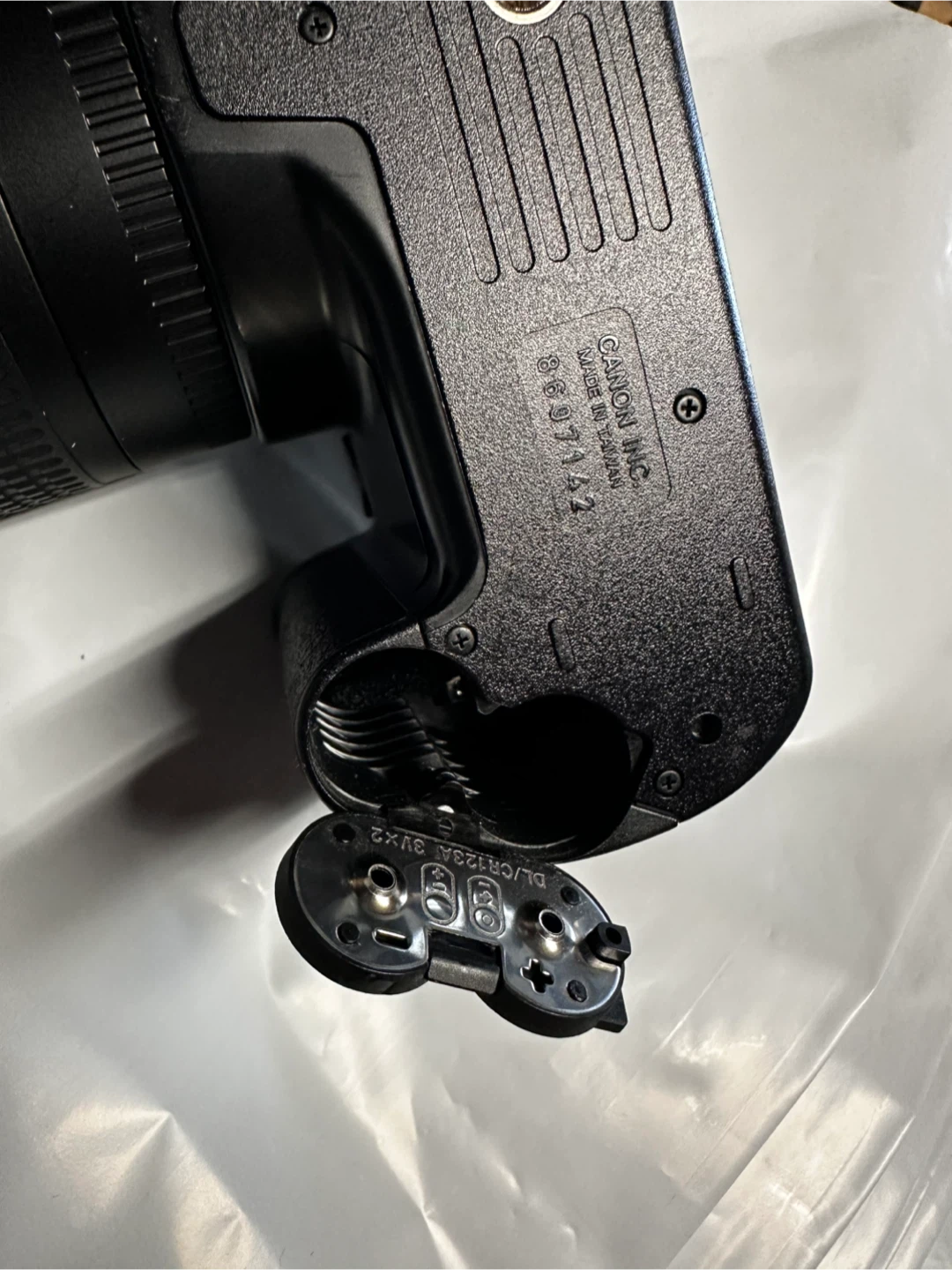 Canon EOS Rebel XS 35-80mm Lens - photo 4