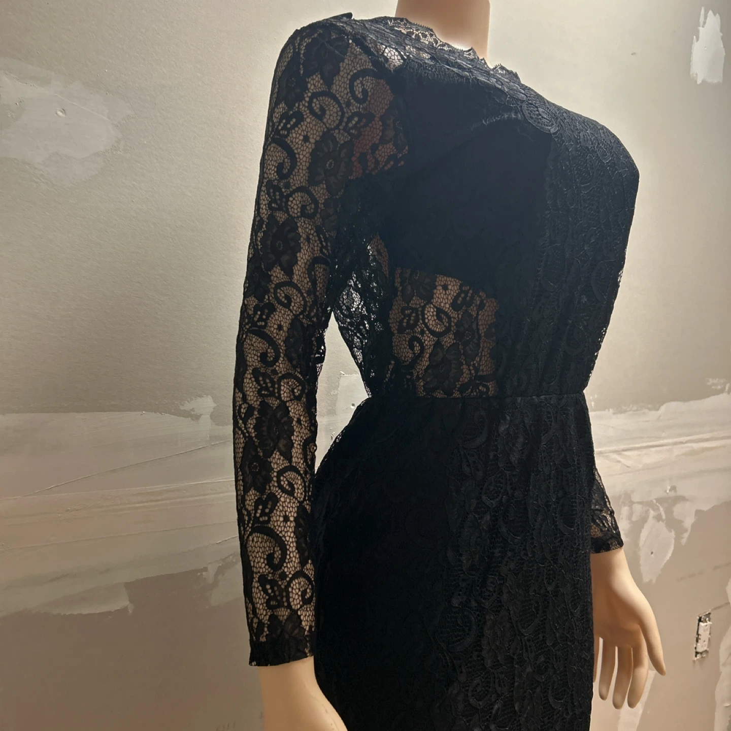 Black Lace Long Sleeve Backless Dress with Beaded Straps - photo 4